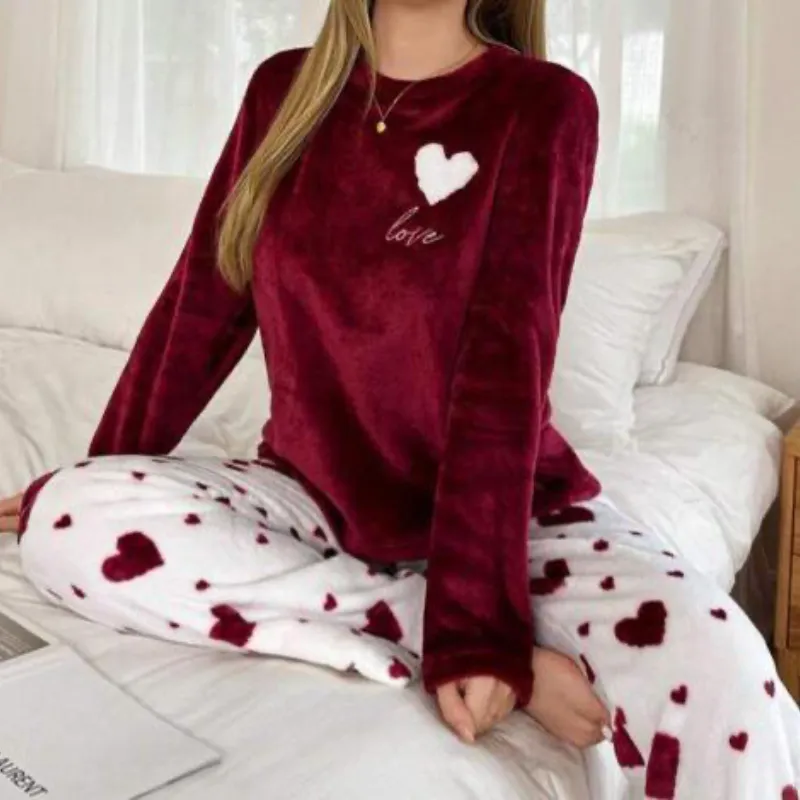 Pijama de corazones
