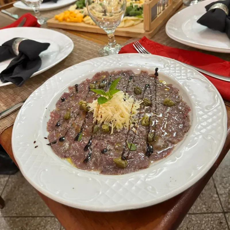 Carpaccio de res