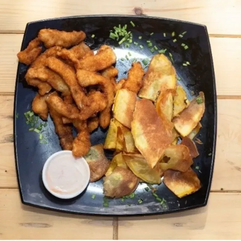 Eperlan de Pescado con Vianda Frita