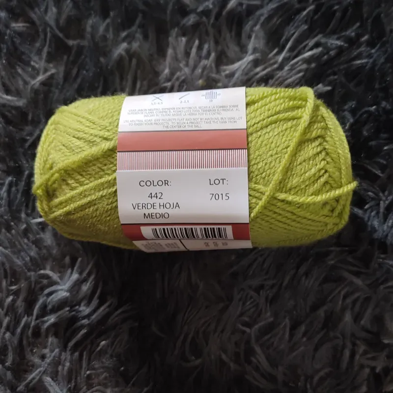 Estambre verde hoja medio