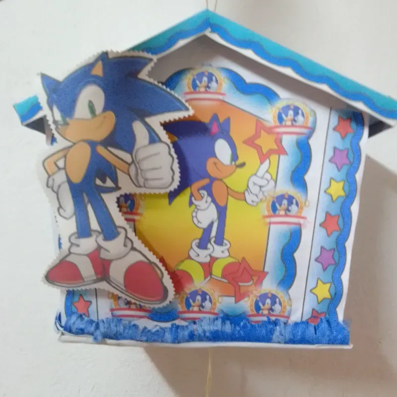 Piñata casita Sonic