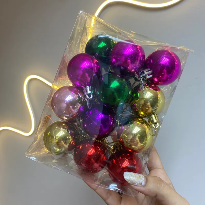 Set de 24pcs (4cm) colores variados