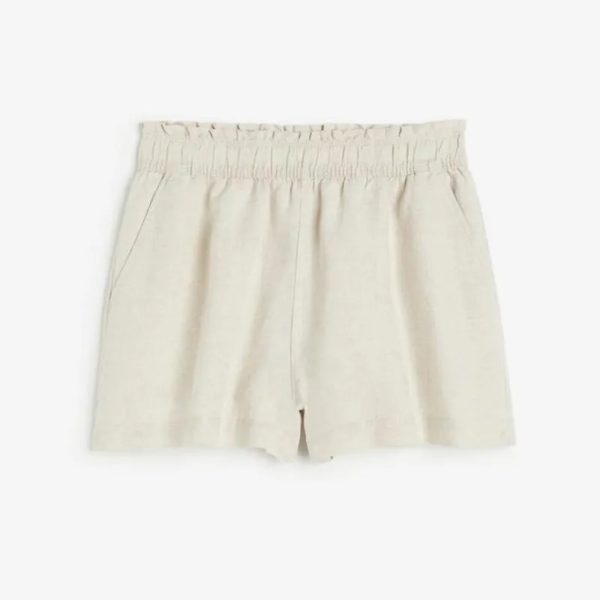 Shorts H&M beige con bolsillo a los lados