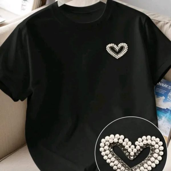  Camiseta con diseño de pedreria — Negro