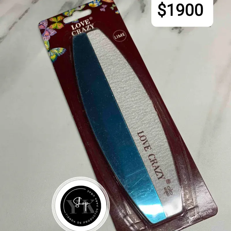 Lima metálica con 12 repuestos