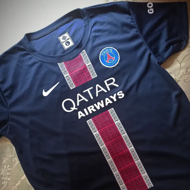 Playera del PSG