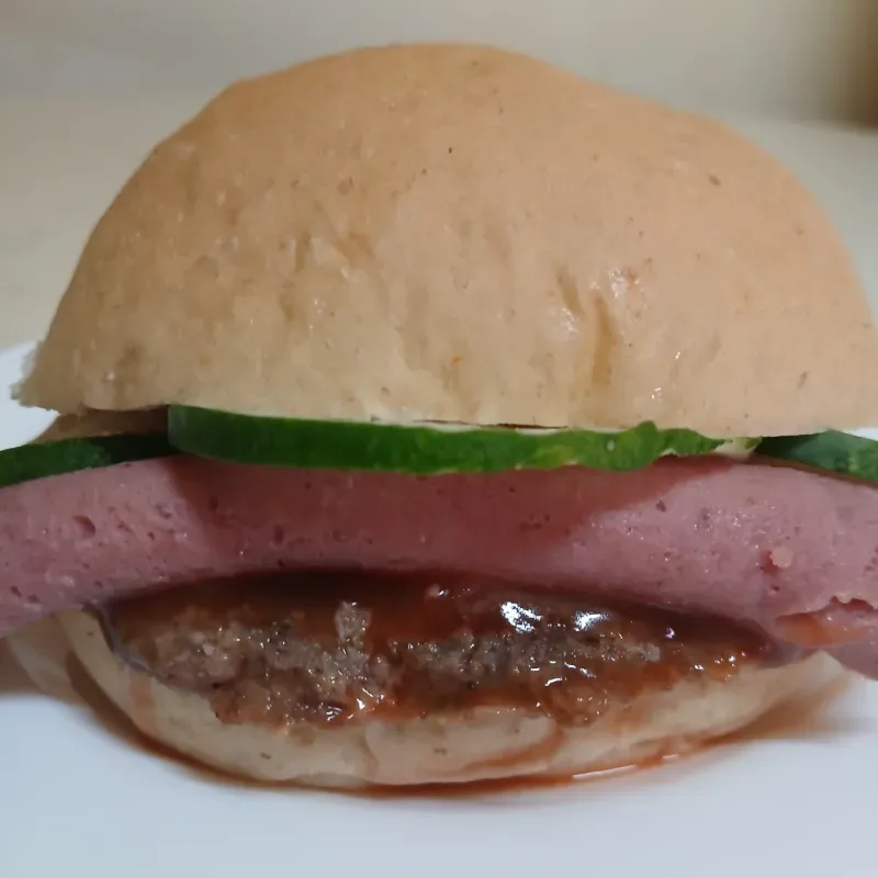 Hamburguesa con Jamonada