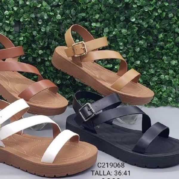 Sandalias altas de tiras