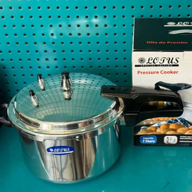 OLLA DE 3 PISTONES  PARA COCINAS DE INDUCCIÓN MARCA LOTUS, CAPACIDAD 7 LITROS REF: LT-IND-7L