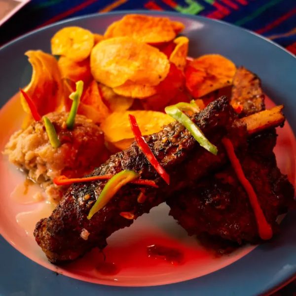 Costilla de cerdo al carbón