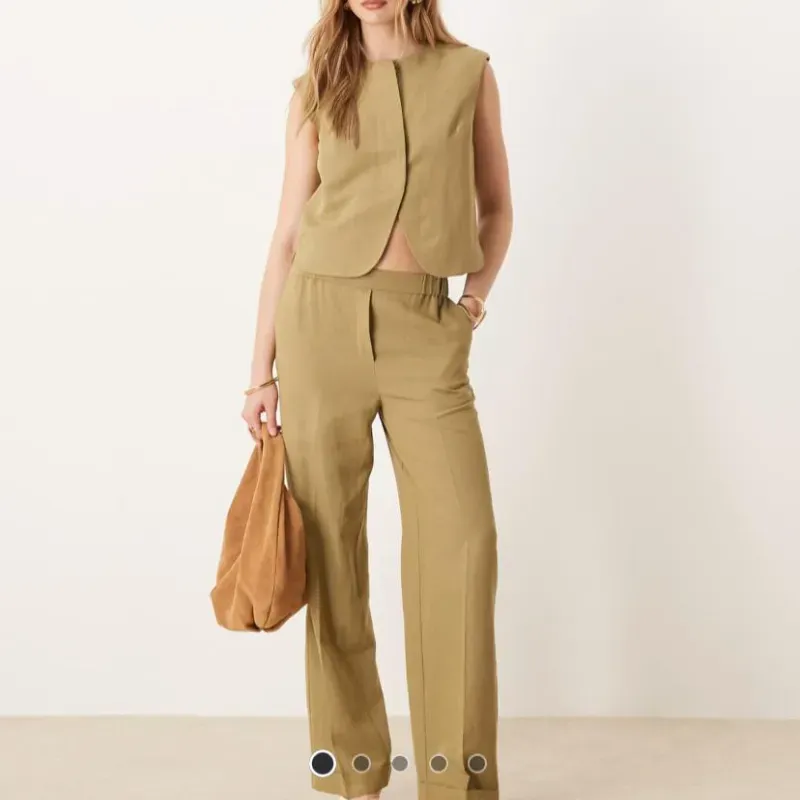 Conjunto verde aceituna Asos