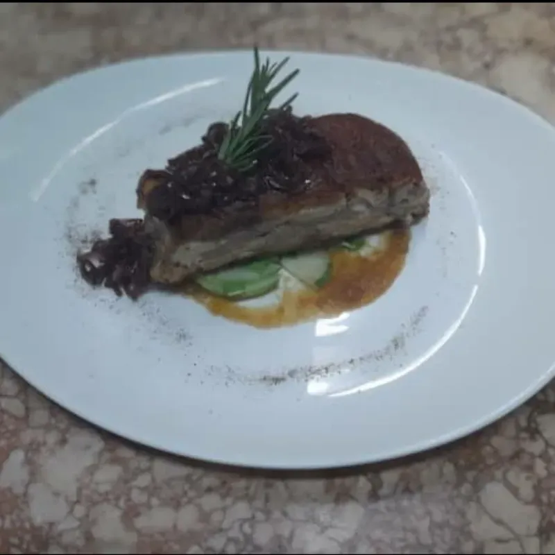 Cochinillo Crujiente