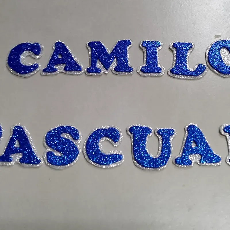 Letras sueltas foami (cada letra 3cm)