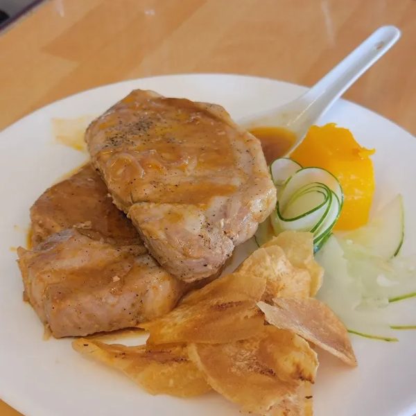 Lomo de Cerdo en Salsa Criolla 