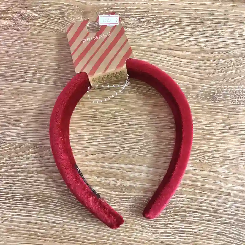 Cintillo de gamuza color rojo