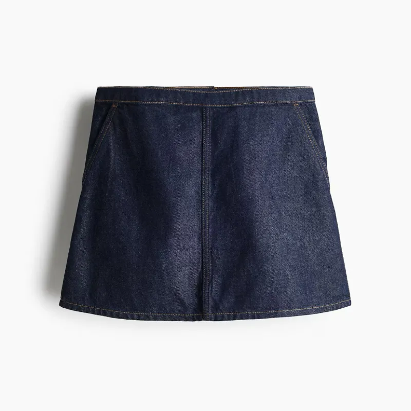 Falda en mezclilla oscura