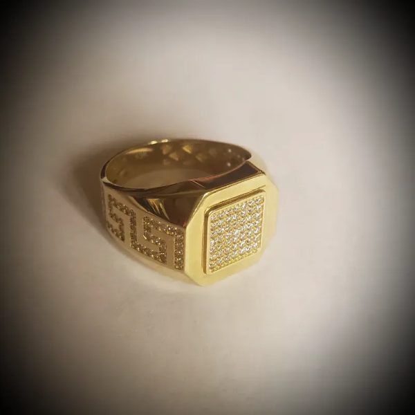 10K $370