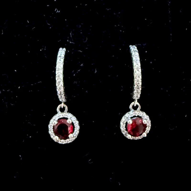 Argollas círculo rojo colgante