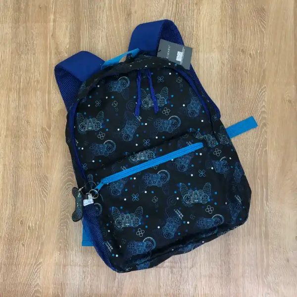 Mochila con motivos de videojuegos