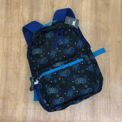 Mochila con motivos de videojuegos