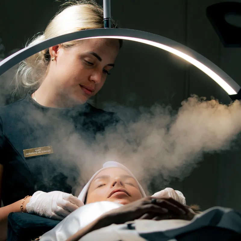 Limpieza facial para hidratación