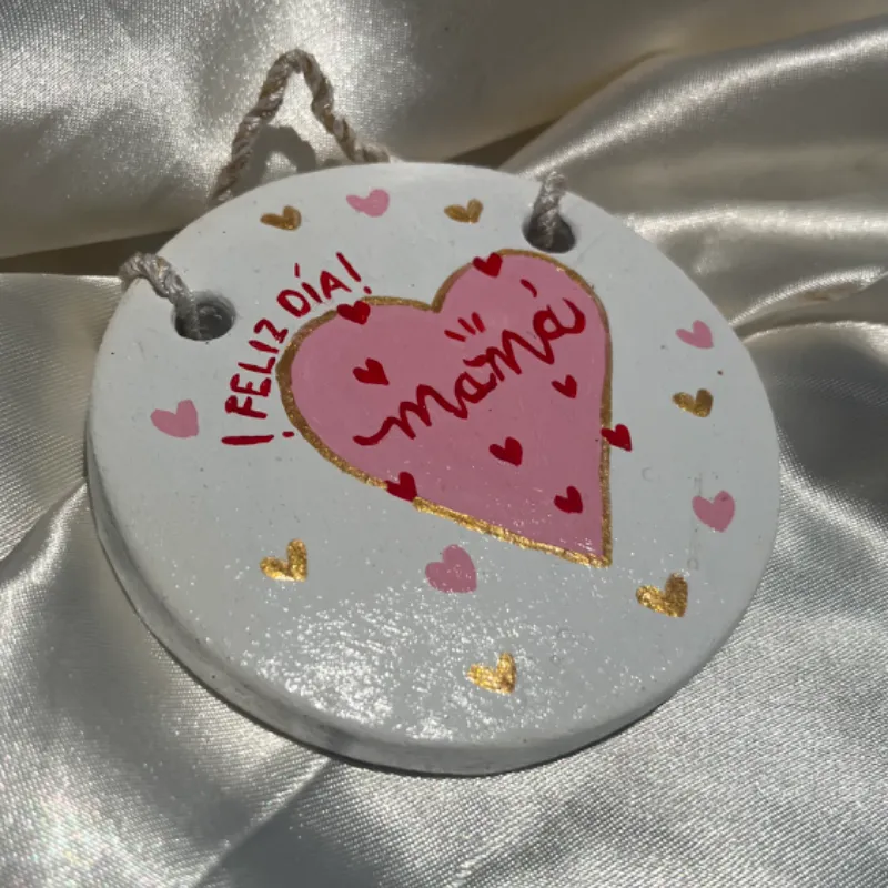 adorno colgante “feliz día mamá”