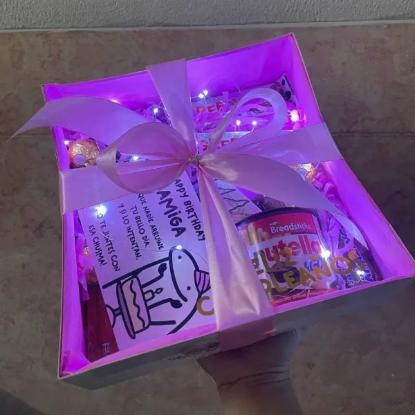 MEGA BOX