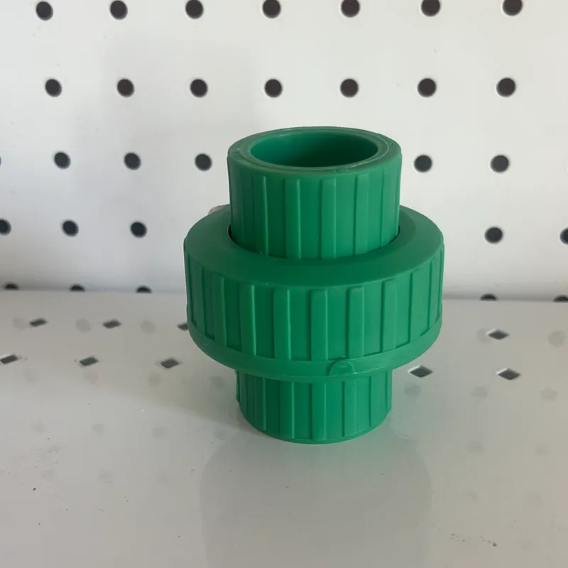 Unión universal TF 32 mm