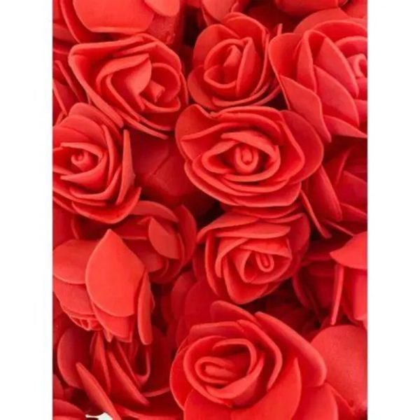 Rosas de foami color rojo