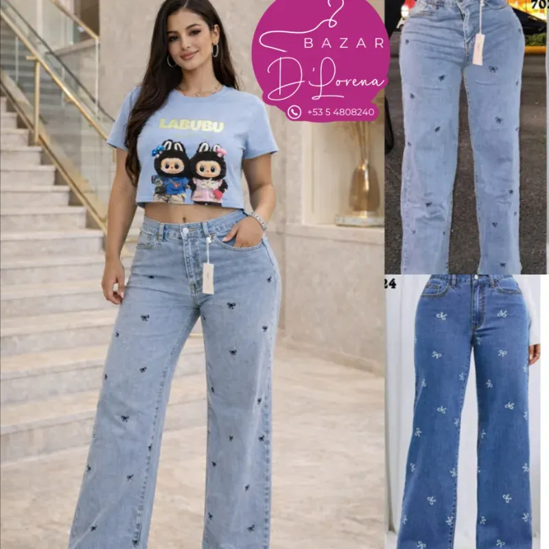 Pantalón con relieve de lazos