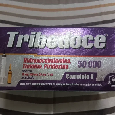 Tribedoce Solución Inyectable Complejo B 50,000 Tiamina B1 (100 mg) + Piridoxina B6 (50 mg) + Hidroxocobalamina B12 (10 mg)