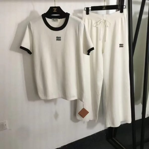 Conjunto de Miu Miu