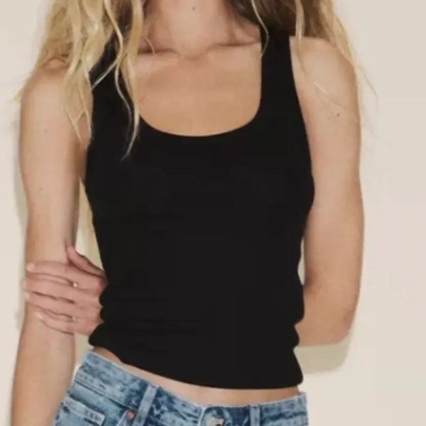 Camiseta Básica ZARA