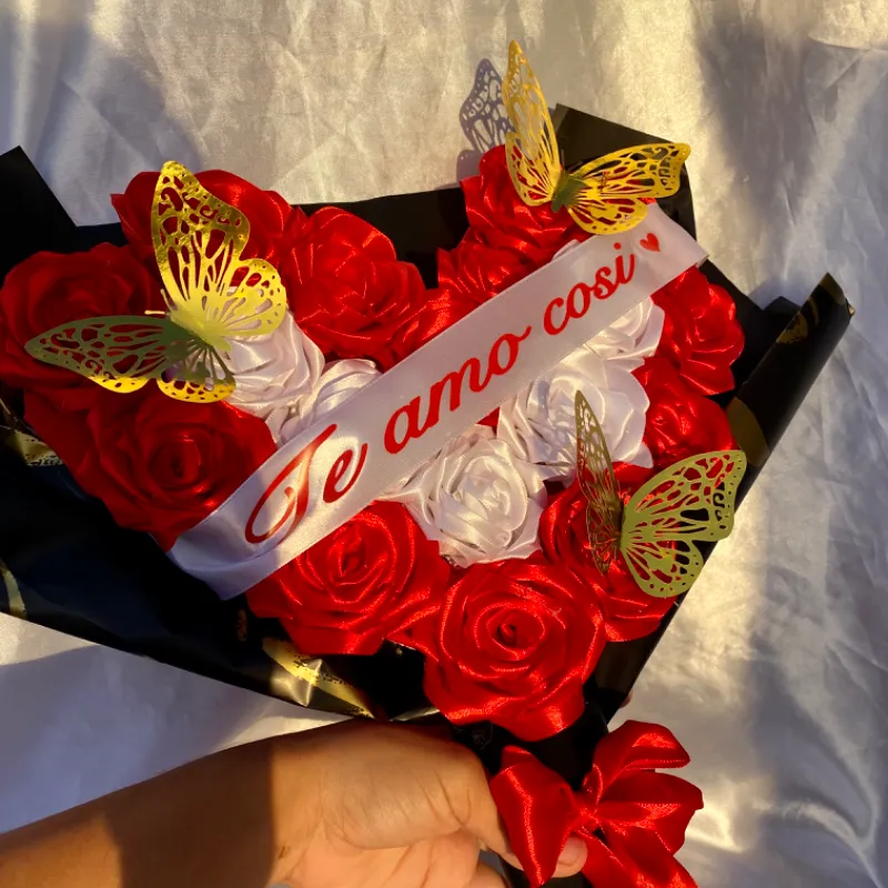 Corazón de rosas
