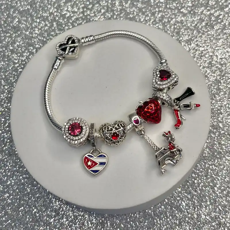 Pulsera armada temática roja