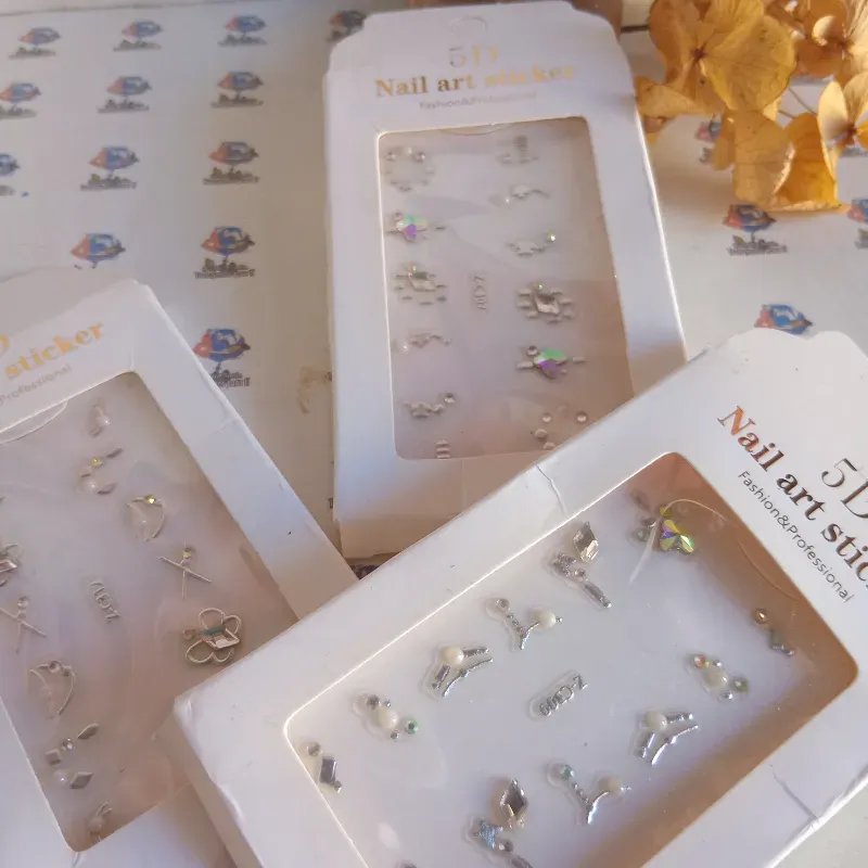 Stikers con pedreria