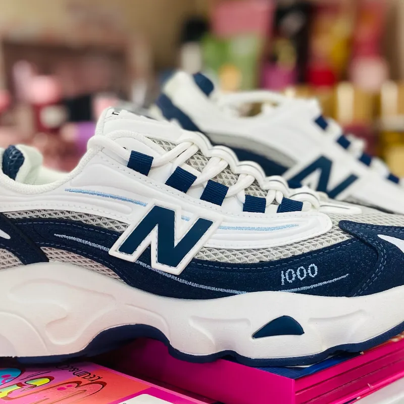 New Balance 1000