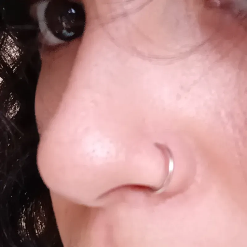 Piercing falso para el nostril (nariz)