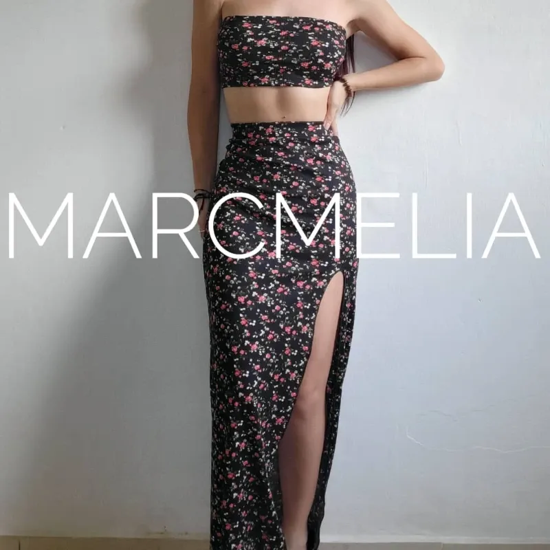 FALDA LARGA ABERT. / CROP TOP