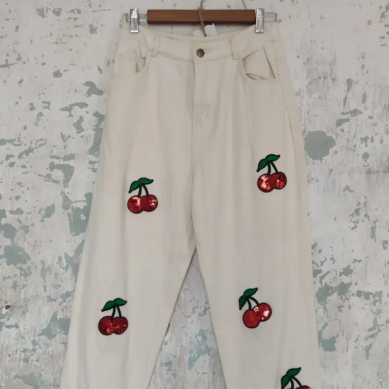 Pantalon tiro alto con cerezas