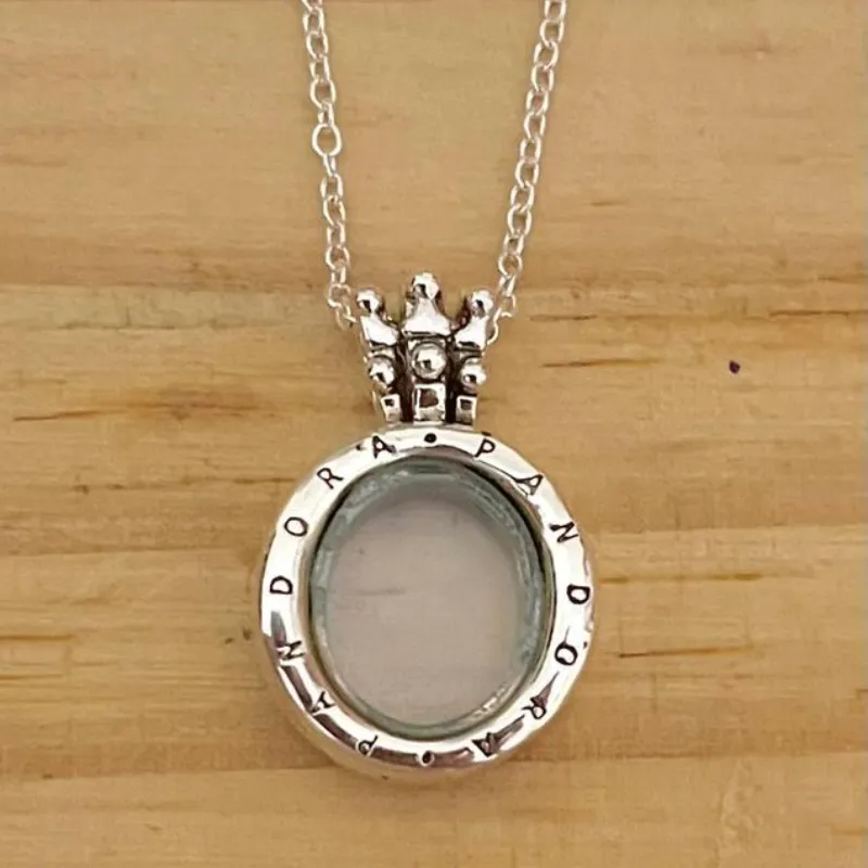 Cadena de corona Pandora