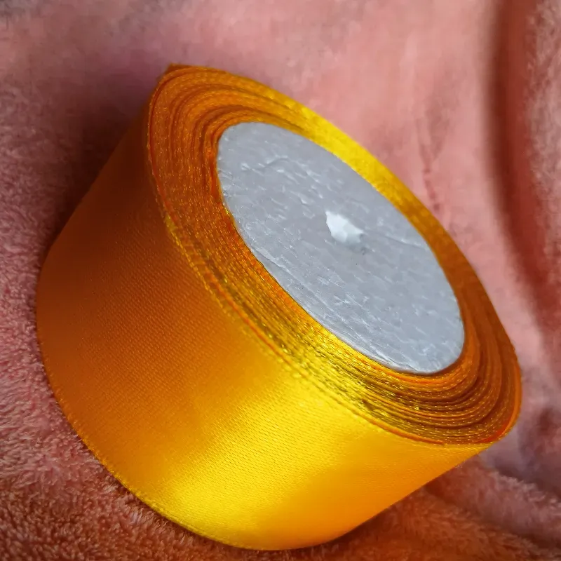 Cinta de satín 4 cm amarillo fuerte