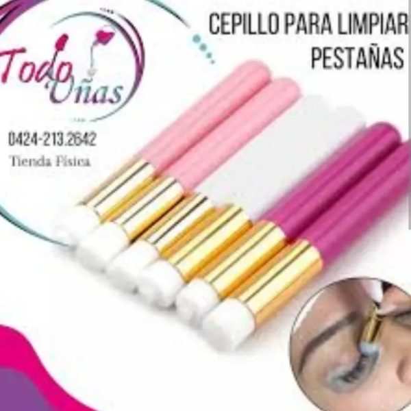 Brocha de pestañas