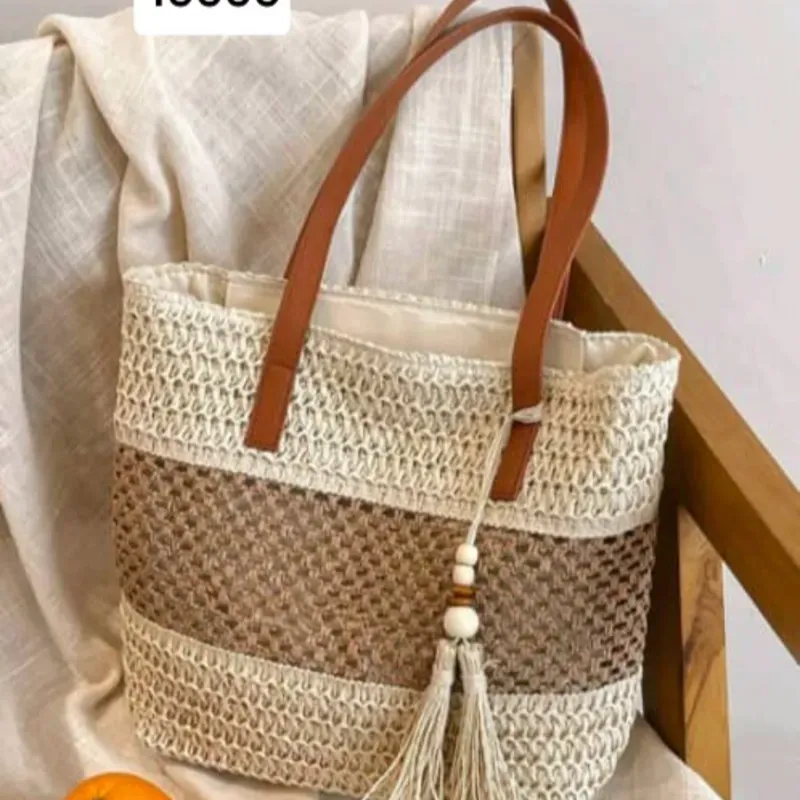 Cartera con colgante