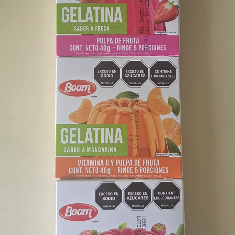 Boom Gelatina 40g  Sabor Fresa, Mandarina y Frutos rojos