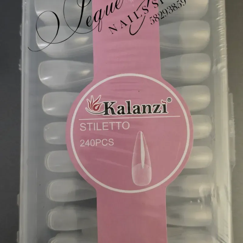 Tips full cover tipo stiletto