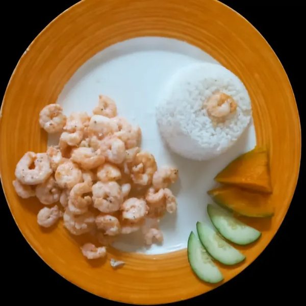 Camarones al ajillo