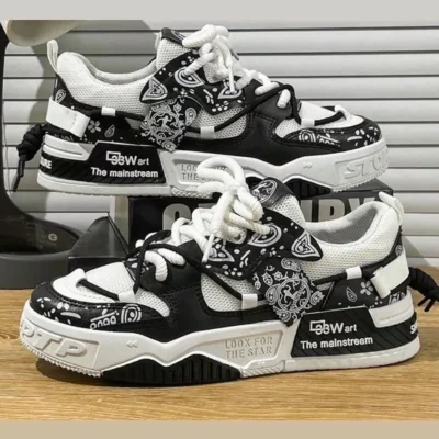 Tenis blancos y negros