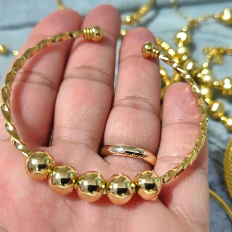 Pulso de chapa de oro