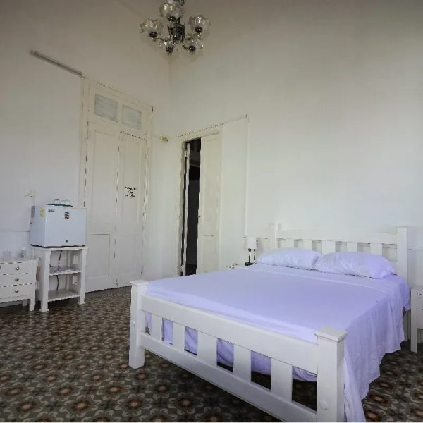 Renta 5/Rent 5